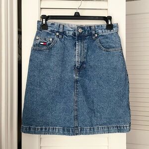 Vintage Tommy Hilfiger Classic Midwash Denim Skirt Size 4 | Mini to Knee Length
